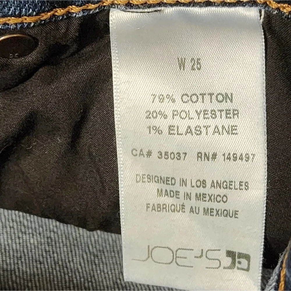 Joe's JeansWomen's Blue Mid Rise Distressed Jeans size 25 new!!‎